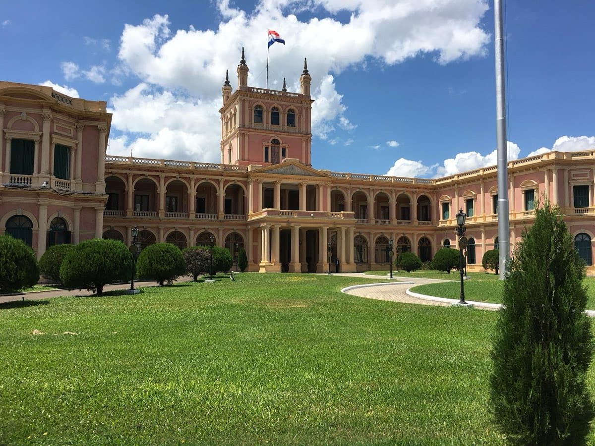 The Palacio de los López, the white presidential palace in Asunción, seen from its grounds.